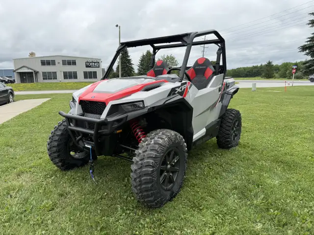 2025 Polaris GENERAL XP 1000 SPORT - GHOST GRAY Sport in ATVs in Markham / York Region - Image 8