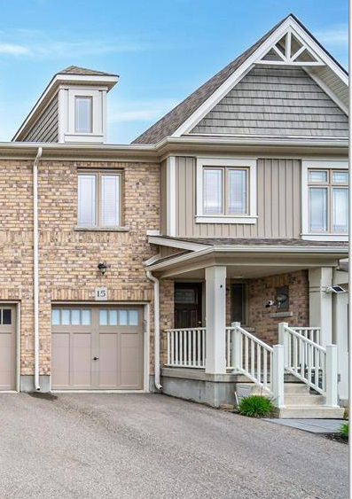 Newer 3 Bedroom townhome located near park. Orangeville, 3 Bedrooms, 2.5 baths, single car garage, p...