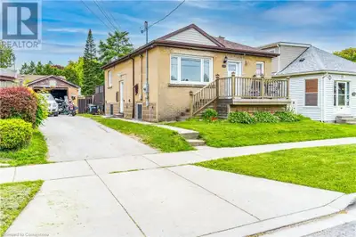 268 BRUCEDALE Avenue E Hamilton, Ontario