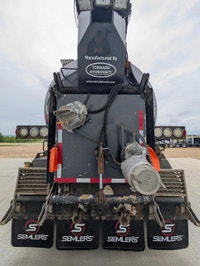 1 Owner 2014 Peterbilt 367 Tri Drive with Tornado Hydrovac F4SL Roots 721 KMS: 174,667 HRS: 21,488 F... (image 5)