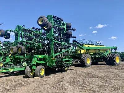 76' Precision hoe drill 12in. spacing. New Fertilizer & Seed openers in 2021. New hoses in Spring of...