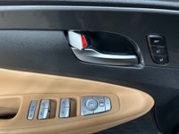 Welcome to Rallye Motors Nissan. To ensure we deliver you the service levels you deserve please call... (image 7)