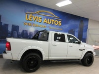 RAM 1500 2023 CLASSIC SLT V-8 5.7 LITRES HÉMI CREW-CAB BOITE 5.7 PIEDS 4X4 / PNEUS 35 POUCES NEUF HO... (image 5)