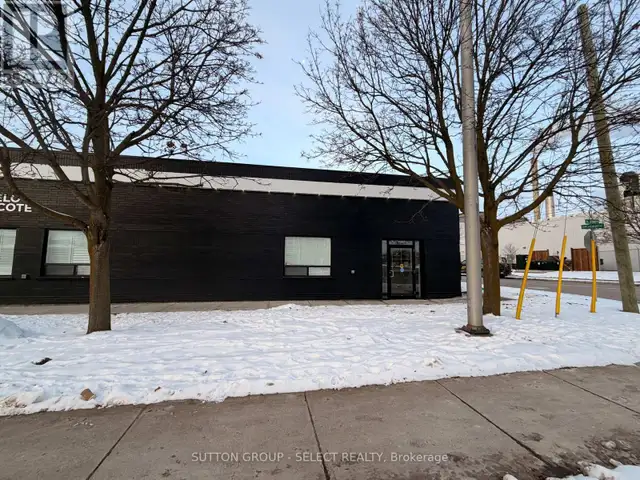 275 COLBORNE STREET London East (East K), Ontario in Commercial & Office Space for Rent in London - Image 2