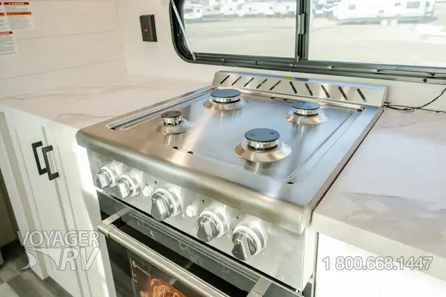 2026 Jayco Jay Flight 401FLTS Bungalow in Travel Trailers & Campers in Kelowna - Image 9
