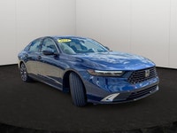 This Honda Accord Hybrid has a powerful Gas/Electric I-4 2.0 L/122 engine powering this Variable tra... (image 7)