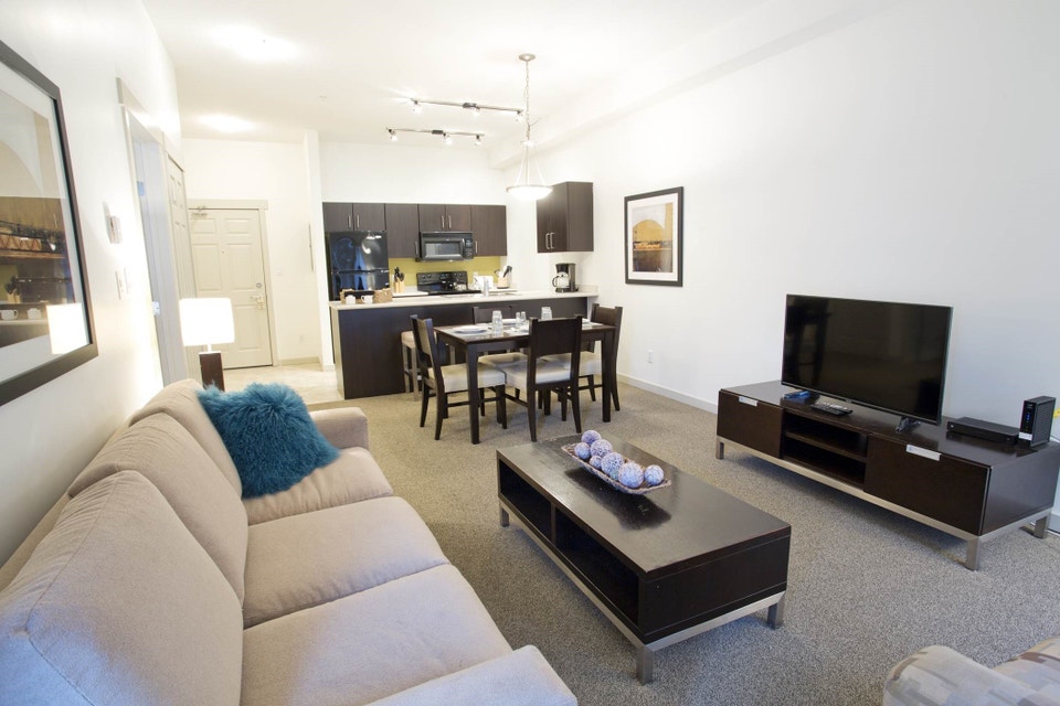 Two Bedroom Suites UnFurnished Starting at $1750 5