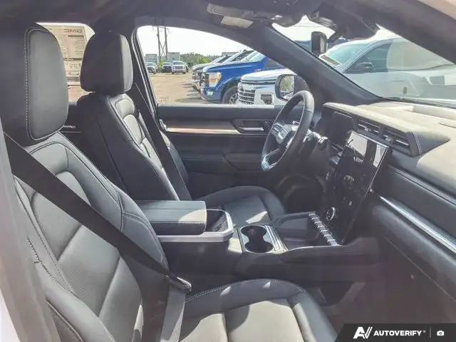 2027 GMC Terrain AWD Elevation5746866571450880022