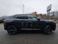 AMVIC Licensed Dealer STOCK #BF004437 AMVIC LICENSED DEALER The 2026 Buick Envision Sport Touring AW... (image 9)