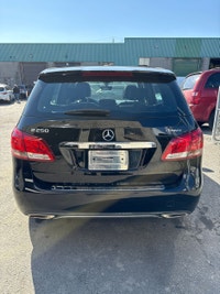 Auto Global - Montréal 2015 Mercedes-Benz B-Class JAMAIS ACIIDENTÉE Navigation Détecteurs Pare Choc... (image 5)
