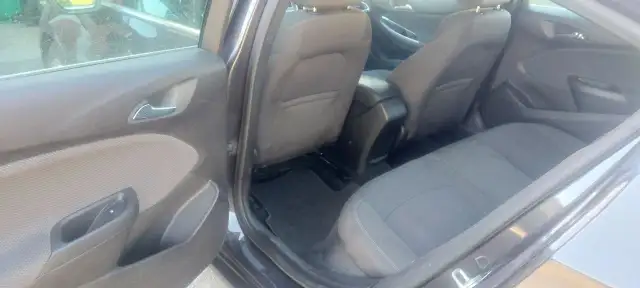 2016 Chevrolet Cruze LT in Cars & Trucks in Oshawa / Durham Region - Image 26