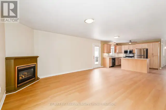 1 - 275 HURON STREET Clearview (Stayner), Ontario in Houses for Sale in Oakville / Halton Region - Image 12
