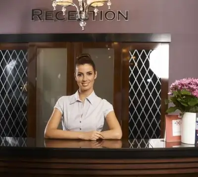 https://www.calypsospakw.com/contact Position: Social Media Receptionist for Established Spa Locatio...