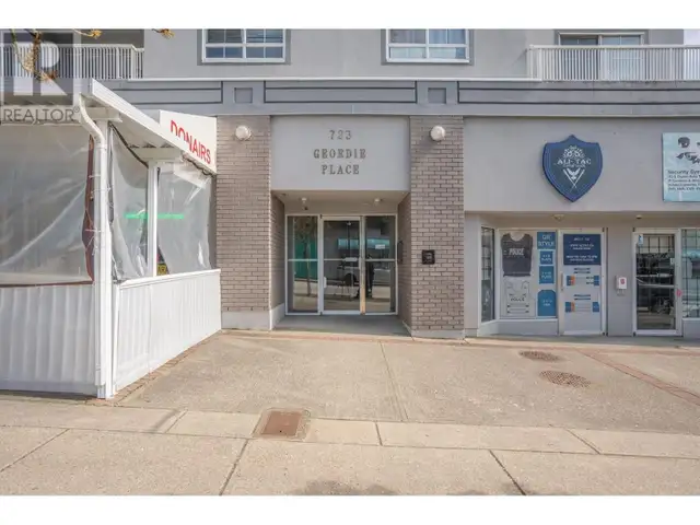 101 723 TWELFTH STREET New Westminster, British Columbia in Condos for Sale in Richmond - Image 3