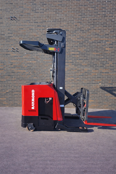 Keywords: Raymond forklift, reach forklift, 3,500 lbs capacity, 3-stage mast, forklift with side shi...
