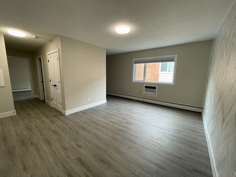 Freshly Renovated Single Bedroom Suites for Rent Long Term Rentals
