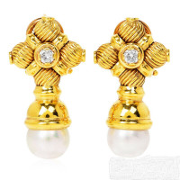 RARE ZANCAN 18K GOLD EARRINGS WITH DIAMONDS AND NATURAL PEARLS