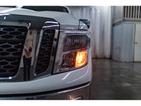 **ONE OWNER - MECHANICALLY CERTIFIED** 97,298 KM This 2017 Nissan Titan 4x4 Crew Cab S is powered by... (image 5)