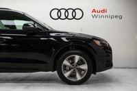 This Audi Q5 delivers a Intercooled Turbo Gas/Electric I-4 2.0 L/121 engine powering this Automatic... (image 3)
