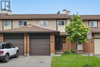 75 CLARKSON CRESCENT Ottawa, Ontario