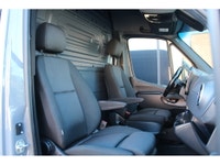 RARE FIND SPRINTER 170 FULL SIZE - 4X4!!! 2022 MERCEDES SPRINTER 2500 - HIGH ROOF -- 4X4 WITH LOW RA... (image 9)