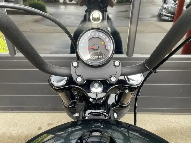 2025 Harley-Davidson FXBB - Street Bob in Street, Cruisers & Choppers in Edmonton - Image 17
