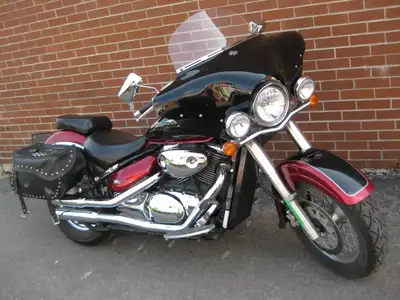 Welcome New Riders! Financing Options Available! A Classic Cruiser With A Style Of Its Own. The Boul...