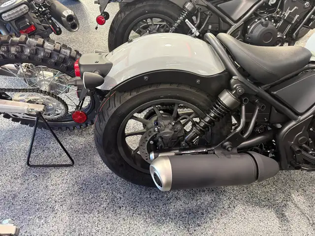 2026 HONDA MC REBEL 300 Gray Ask us about Extended Warranty in Street, Cruisers & Choppers in Canada - Image 5