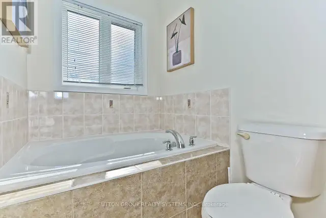 352 BLACK DRIVE Milton (CL Clarke), Ontario in Long Term Rentals in Oakville / Halton Region - Image 18
