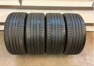 Like new 245/50/19 Michelin all season tires made in 2025 used 2500 kms cost $1650 new fits: BMW X3...