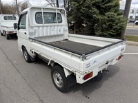 All vehicles come with a full vehicle History Report, ask to see it! 2009 daihatsu hiket 4x4 with a/... (image 4)