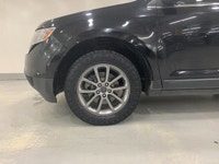 Check out this vehicle's pictures, features, options and specs, and let us know if you have any ques... (image 4)