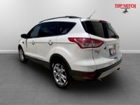 A versatile compact SUV with a comfortable interior, modern convenience features, and efficient perf... (image 5)