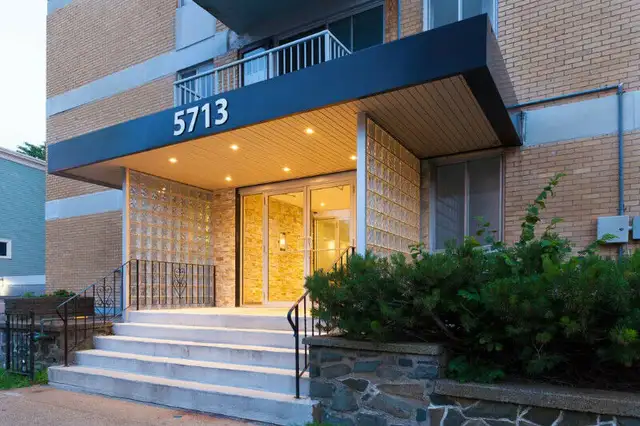 LARGE TWO BEDROOM WITH BALCONY STEPS TO DOWNTOWN, DAL & SMU!!! in Long Term Rentals in City of Halifax - Image 11