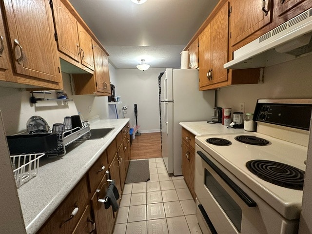 Dartmouth - 1 BEDROOM INCLUDES HEAT, HOT WATER, PARKING, BALCONY 2