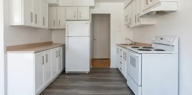 4 ½ à Louer – Vue sur le Fleuve Saint-Laurent in Long Term Rentals in City of Montréal - Image 6