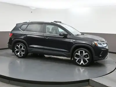 Just arrived and fully O'Regan's Green Light Certified this Taos Highline features a complete power...