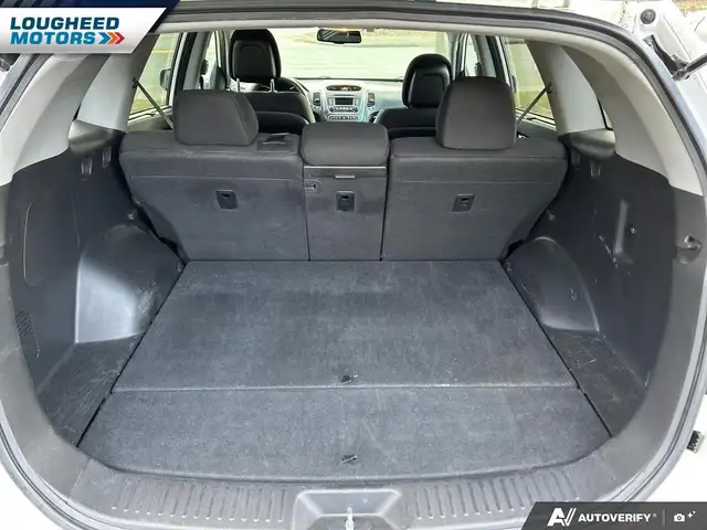 2014 KIA Sorento LX in Cars & Trucks in Mission - Image 10