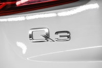 ... Engine: Moteur à 4 cylindres 2.0l L/100Km City: 11.9 L/100Km Hwy: 8.4 Safety Equipment Contrôle... (image 7)