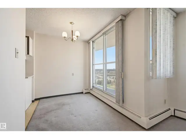 #701 12141 JASPER AV NW Edmonton, Alberta in Condos for Sale in Edmonton - Image 6