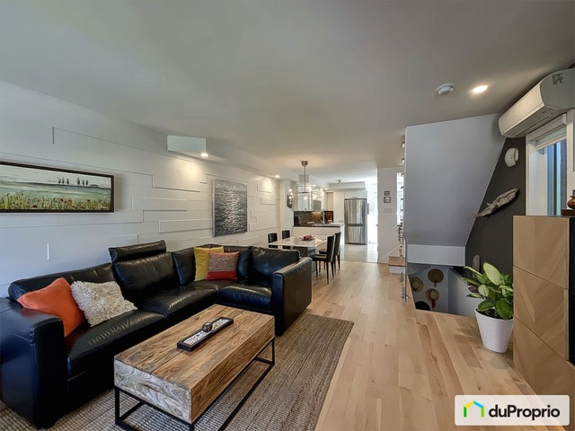 $575,000 - 2 Storey for sale in Longueuil (Vieux-Longueuil) — photo 1