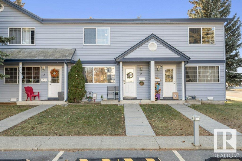 2 100 WESTRIDGE CR Spruce Grove, Alberta Condos for Sale St