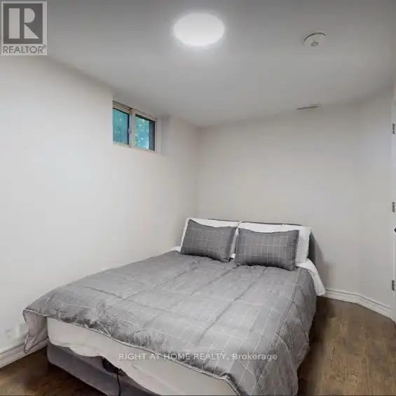 36 AURORA HEIGHTS DRIVE Aurora (Aurora Heights), Ontario in Long Term Rentals in Markham / York Region - Image 9