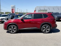 CARFAX Canada No Reported Accidents 2024 Nissan Rogue SV AWD | Modern | Efficient | Confidence for E... (image 3)