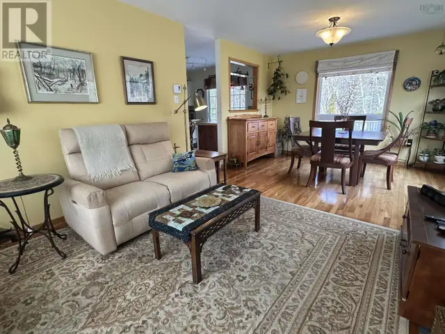 46 Old Falls Road Liverpool, Nova Scotia in Houses for Sale in Bridgewater - Image 5
