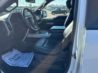 Lariat SuperCrew, Twin Panel Moonroof, Tow Pkg, Navigation, Tailgate Step, 2.7L, Great Service Recor... (image 3)