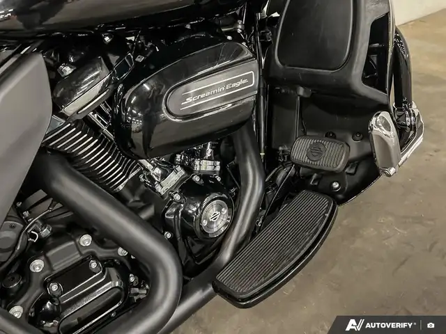 2024 Harley-Davidson FLTRK - Road Glide(TM) Limited in Sport Touring in Calgary - Image 11