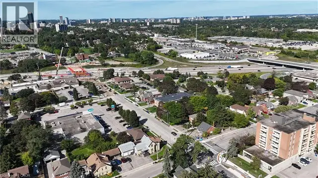569 FREDERICK Street Kitchener, Ontario in Houses for Sale in Kitchener / Waterloo - Image 19