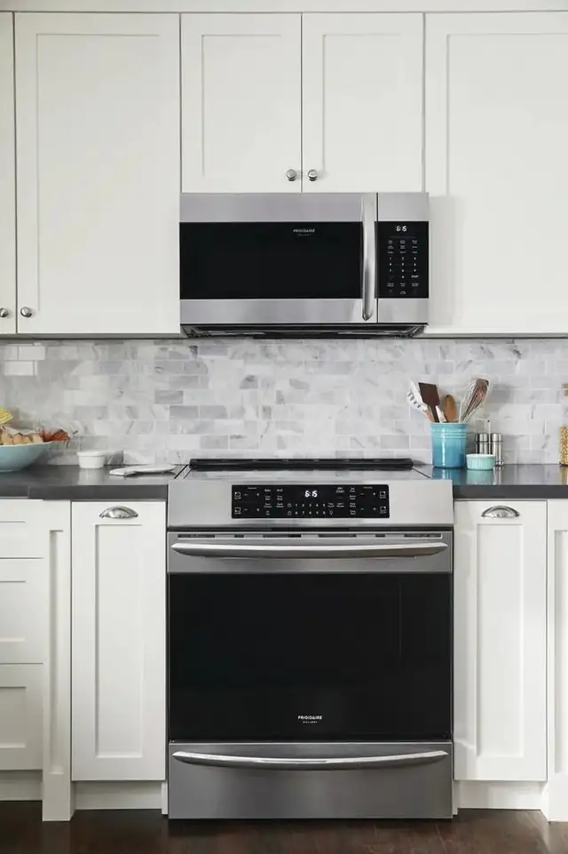 INDUCTION RANGES & COOKTOPS - BRAND NEW! in Stoves, Ovens & Ranges in Dartmouth - Image 2