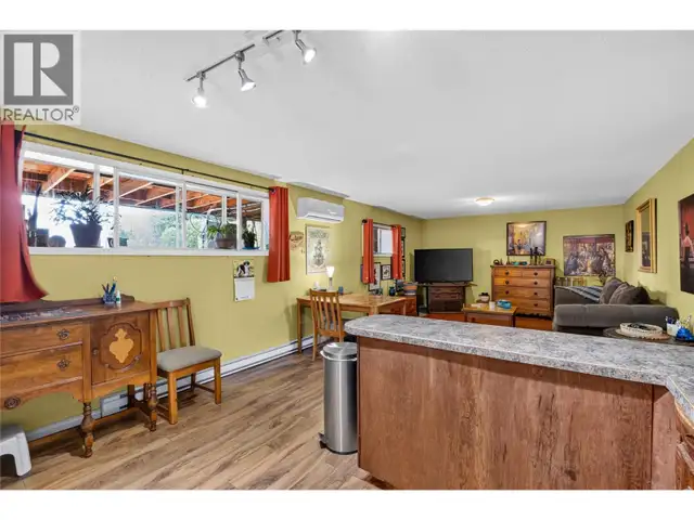 355 & 357 Gwyer Street Penticton, British Columbia in Houses for Sale in Penticton - Image 25